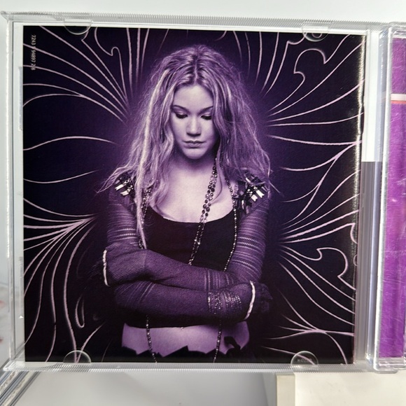 Joss Stone - Mind, Body & Soul. 2004 - Picture 5 of 5